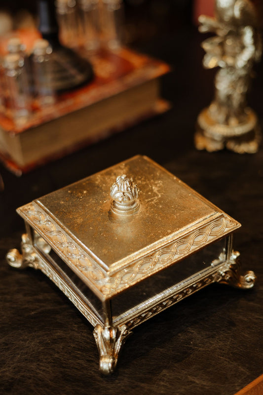 L’Écrin aux Quatre Miroirs