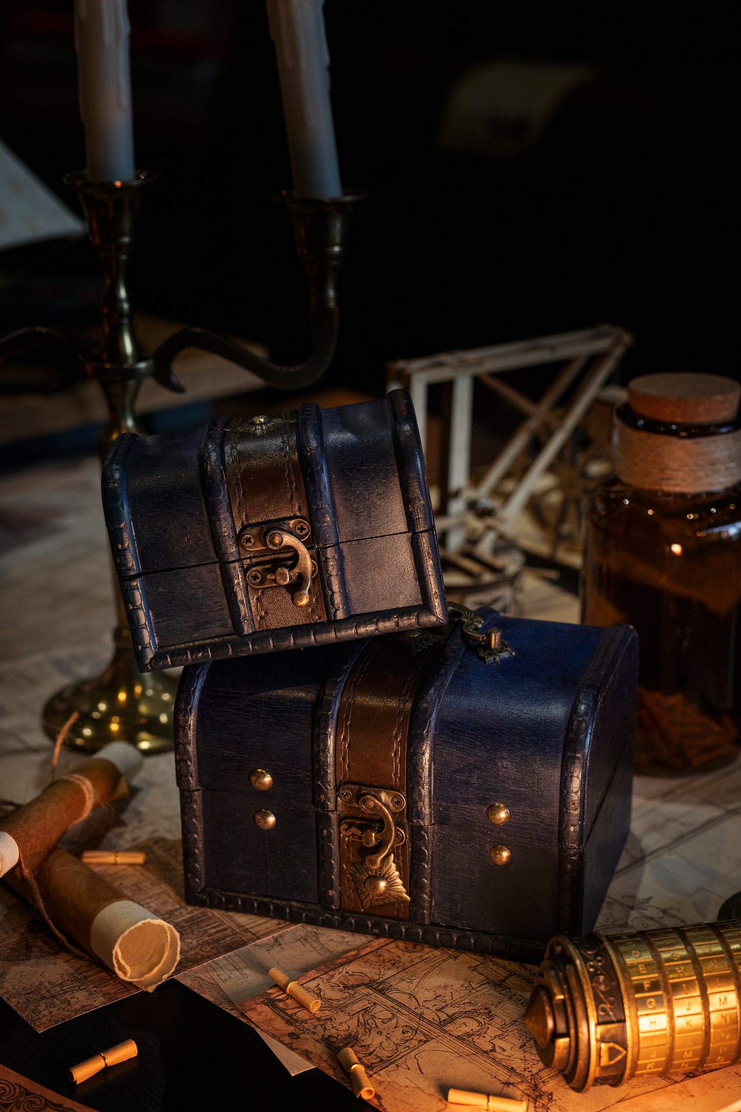 Duo de coffres d’antan
