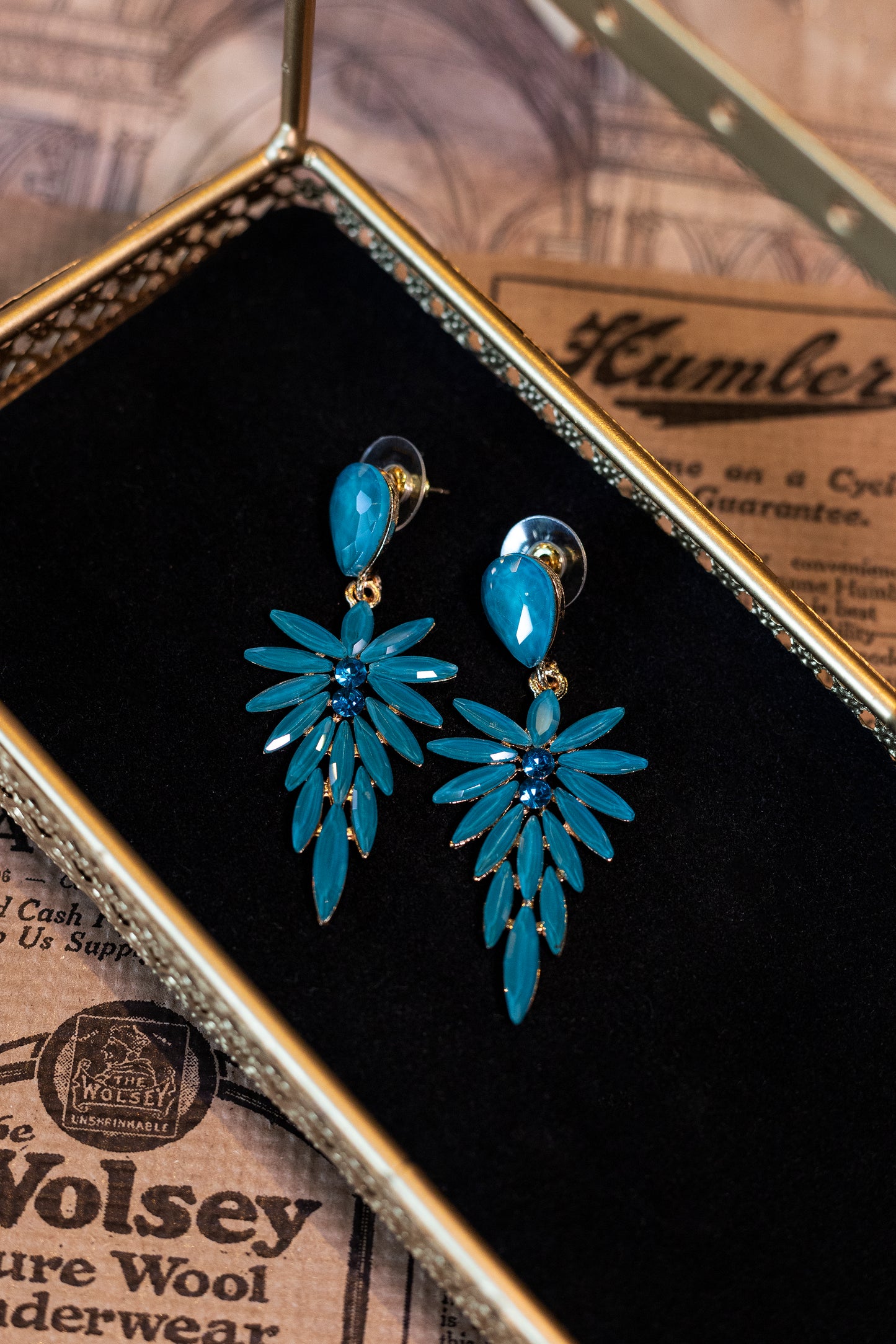 Boucles d'Oreilles en Acier et Verre
