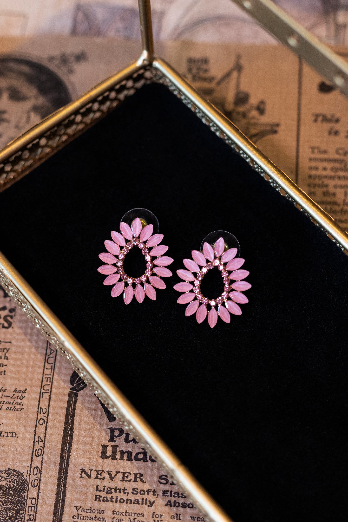 Boucles d'Oreilles en Acier et Verre