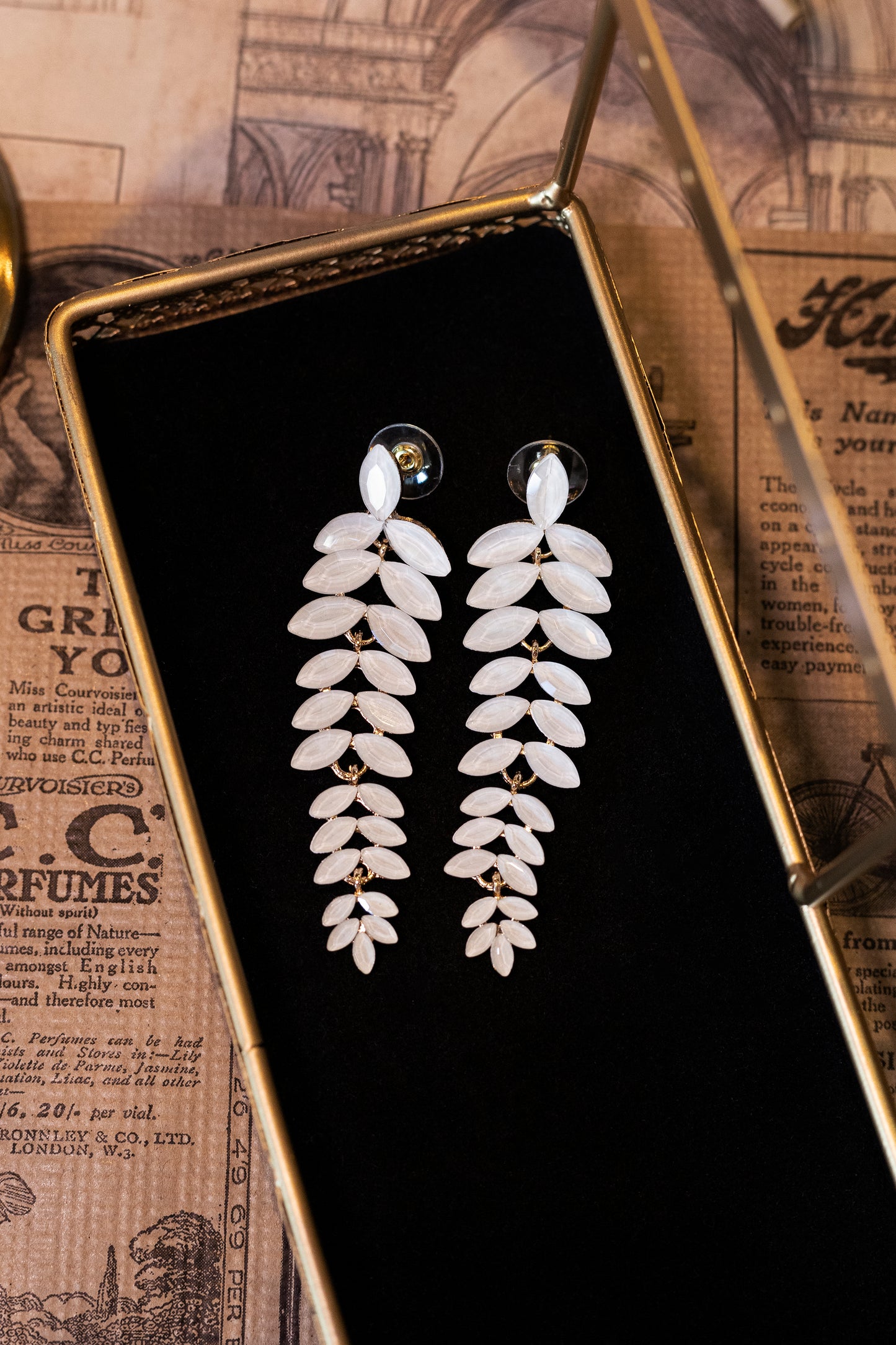 Boucles d'Oreilles en Acier et Verre